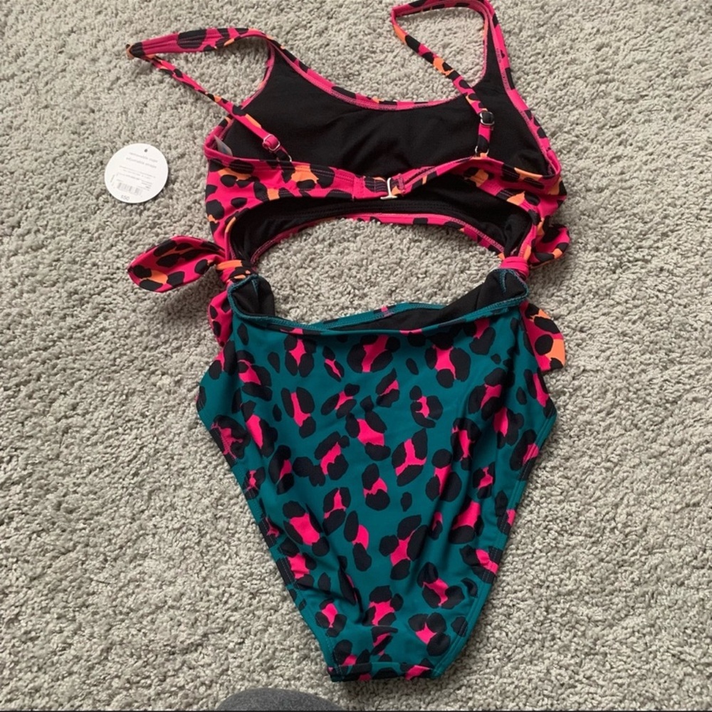 NWT DECREE ANIMAL PRINT BATHING SUIT💗💗💗 - Picture 4 of 6